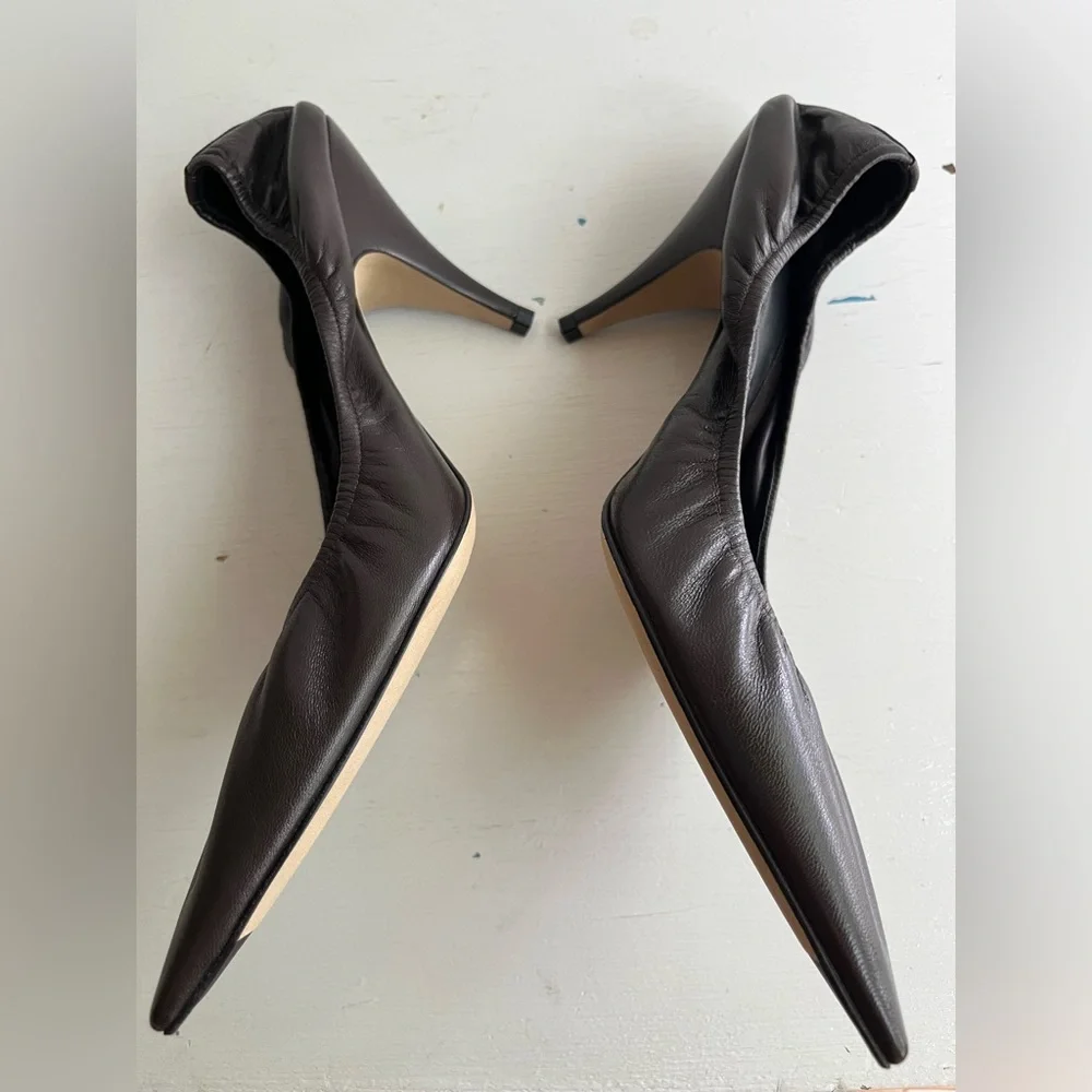 THE ROW Liisa Pointed Toe Pump - Laquer Brown 38 - Picture 4 of 15